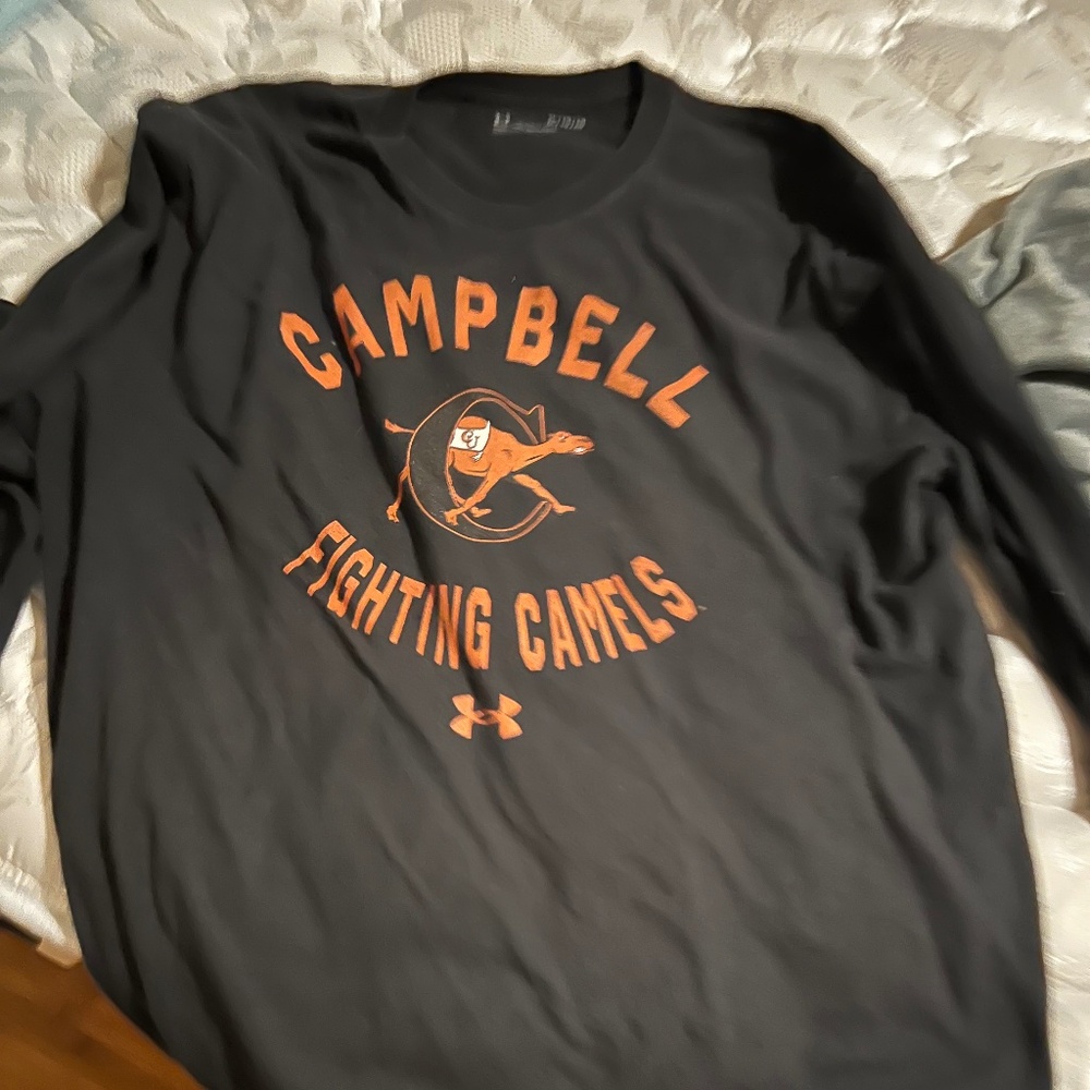 Campbell University Long Sleeve Tee Under Armour size XL